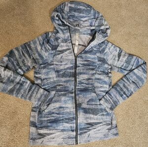 Lululemon Athletica Blue and Gray Ski Jacket